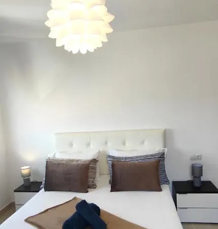 Triplex 8 Islas Semesterbostad *