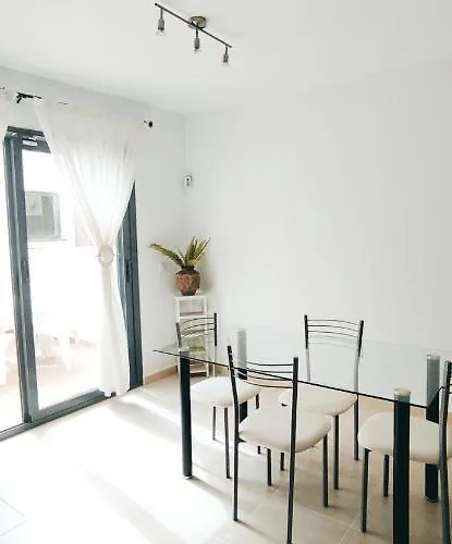 Triplex 8 Islas * קלטה דה פוסטה