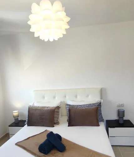 Triplex 8 Islas בית נופש *