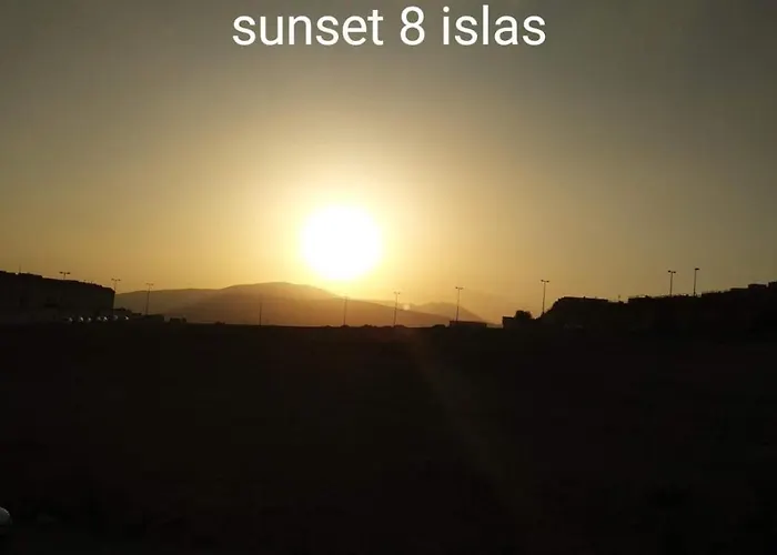 Triplex 8 Islas קלטה דה פוסטה